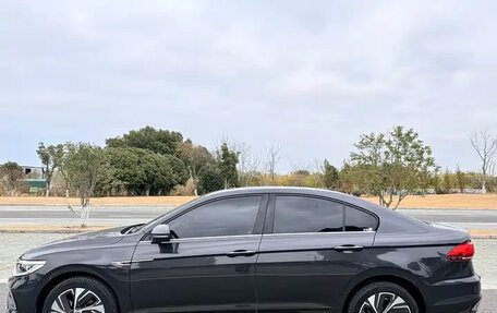 Volkswagen Bora, 2023 год, 1 099 000 рублей, 3 фотография