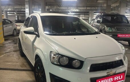 Chevrolet Aveo III, 2015 год, 730 000 рублей, 3 фотография