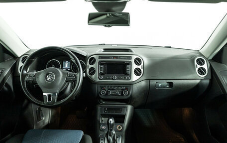 Volkswagen Tiguan I, 2013 год, 949 898 рублей, 13 фотография