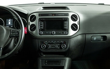 Volkswagen Tiguan I, 2013 год, 949 898 рублей, 14 фотография