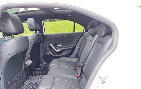 Mercedes-Benz A-Класс, 2022 год, 2 455 000 рублей, 19 фотография