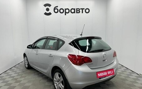 Opel Astra J, 2011 год, 1 040 000 рублей, 5 фотография