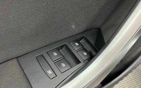 Opel Astra J, 2011 год, 1 040 000 рублей, 16 фотография