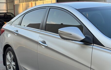 Hyundai Sonata VI, 2010 год, 1 150 000 рублей, 4 фотография