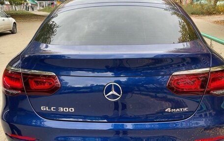Mercedes-Benz GLC Coupe, 2021 год, 6 300 000 рублей, 3 фотография