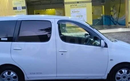 Toyota FunCargo, 2001 год, 420 000 рублей, 3 фотография