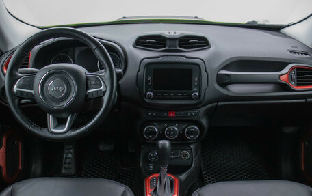 Jeep Renegade I рестайлинг, 2017 год, 1 870 000 рублей, 13 фотография