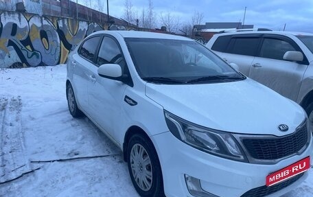 KIA Rio III рестайлинг, 2014 год, 950 000 рублей, 3 фотография