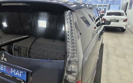 Mitsubishi Grandis, 2004 год, 446 000 рублей, 12 фотография