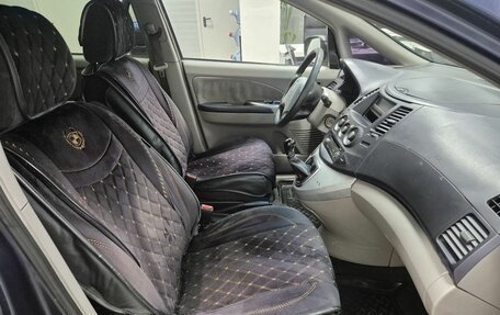 Mitsubishi Grandis, 2004 год, 446 000 рублей, 17 фотография