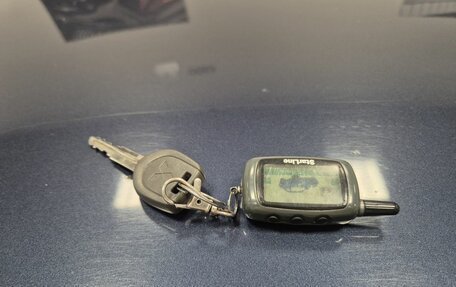 Mitsubishi Grandis, 2004 год, 446 000 рублей, 27 фотография