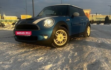 MINI Hatch, 2007 год, 850 000 рублей, 2 фотография