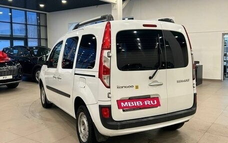 Renault Kangoo II рестайлинг, 2013 год, 699 000 рублей, 4 фотография