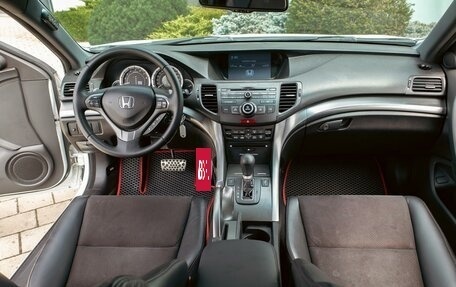 Honda Accord VIII рестайлинг, 2012 год, 1 225 000 рублей, 17 фотография