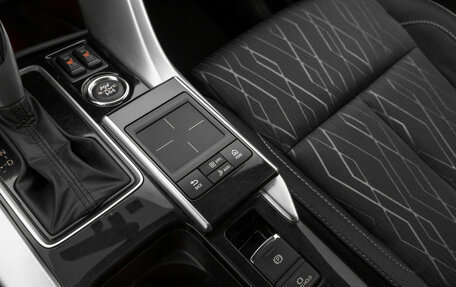 Mitsubishi Eclipse Cross, 2019 год, 2 290 000 рублей, 19 фотография