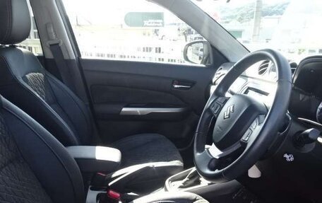 Suzuki Escudo IV, 2021 год, 1 452 000 рублей, 5 фотография