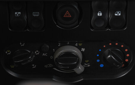 Renault Logan I, 2012 год, 619 000 рублей, 17 фотография