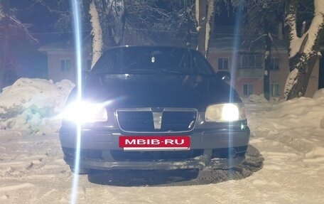 Hyundai Trajet I рестайлинг, 2002 год, 299 000 рублей, 31 фотография