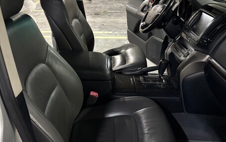 Toyota Land Cruiser 200, 2008 год, 3 200 000 рублей, 14 фотография