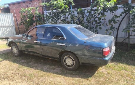 Nissan Gloria X, 1997 год, 189 000 рублей, 6 фотография