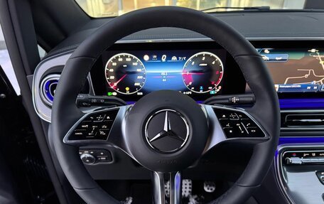 Mercedes-Benz V-Класс, 2025 год, 14 990 000 рублей, 12 фотография