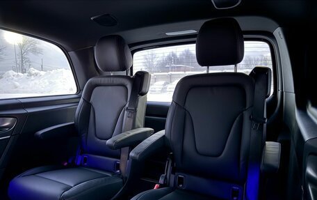 Mercedes-Benz V-Класс, 2025 год, 14 990 000 рублей, 21 фотография