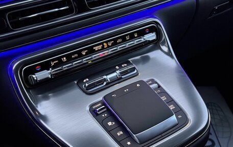 Mercedes-Benz V-Класс, 2025 год, 14 990 000 рублей, 19 фотография