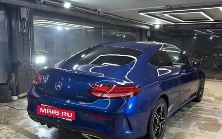 Mercedes-Benz C-Класс, 2019 год, 4 500 000 рублей, 7 фотография