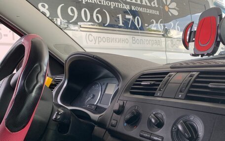 Skoda Fabia II, 2013 год, 400 000 рублей, 5 фотография