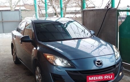 Mazda 3, 2011 год, 750 000 рублей, 2 фотография