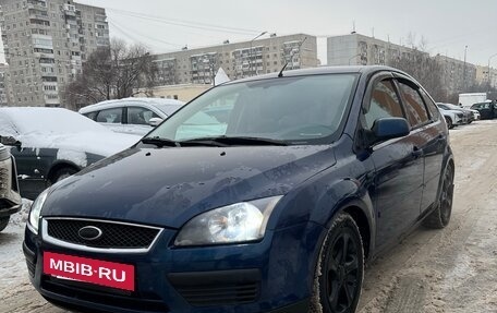 Ford Focus II рестайлинг, 2006 год, 535 000 рублей, 2 фотография