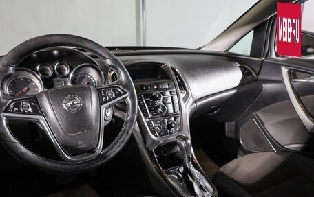 Opel Astra J, 2011 год, 599 000 рублей, 13 фотография