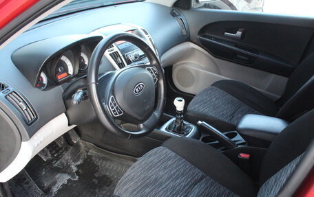 KIA cee'd I рестайлинг, 2009 год, 670 000 рублей, 6 фотография