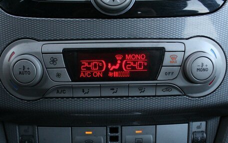 Ford Focus II рестайлинг, 2010 год, 700 000 рублей, 18 фотография