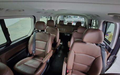 Hyundai Grand Starex Grand Starex I рестайлинг 2, 2019 год, 4 380 000 рублей, 8 фотография