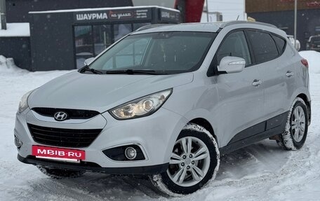 Hyundai ix35 I рестайлинг, 2012 год, 1 137 000 рублей, 2 фотография