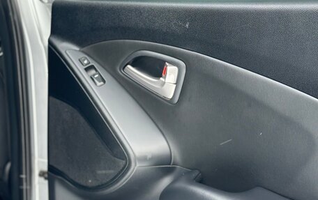 Hyundai ix35 I рестайлинг, 2012 год, 1 137 000 рублей, 12 фотография