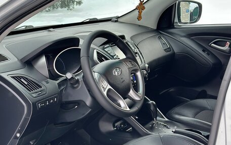 Hyundai ix35 I рестайлинг, 2012 год, 1 137 000 рублей, 27 фотография