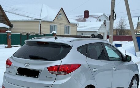 Hyundai ix35 I рестайлинг, 2012 год, 1 137 000 рублей, 35 фотография