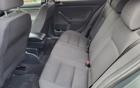 Volkswagen Golf V, 2004 год, 520 000 рублей, 6 фотография