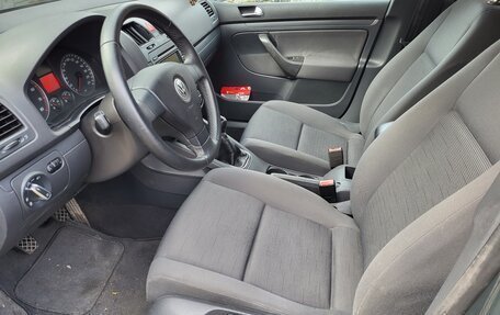 Volkswagen Golf V, 2004 год, 520 000 рублей, 7 фотография