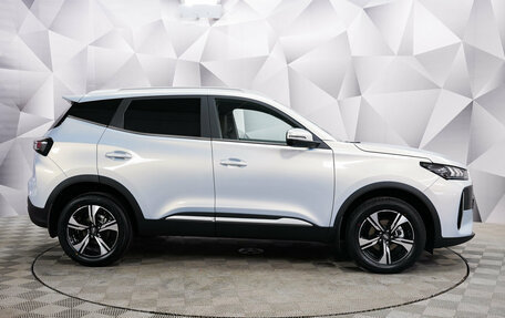 Chery Tiggo 4 I рестайлинг, 2025 год, 2 429 000 рублей, 3 фотография