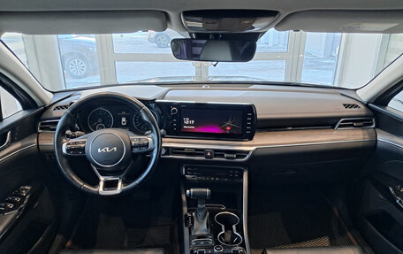 KIA K5, 2021 год, 2 310 000 рублей, 17 фотография