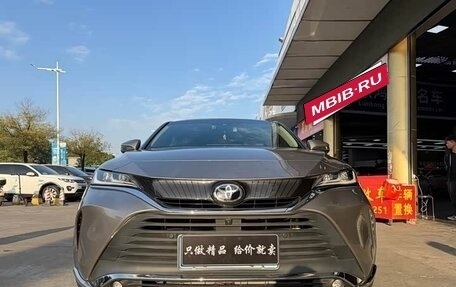 Toyota Harrier, 2022 год, 3 659 978 рублей, 2 фотография