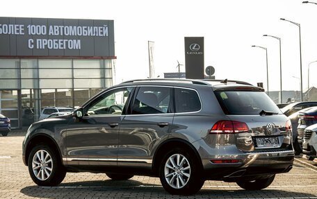 Volkswagen Touareg III, 2014 год, 2 365 000 рублей, 4 фотография