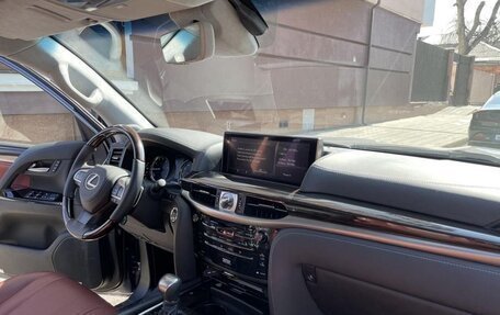 Lexus LX III, 2018 год, 8 100 000 рублей, 7 фотография