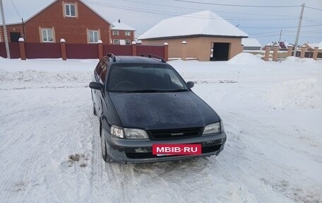 Toyota Caldina, 1993 год, 220 000 рублей, 2 фотография