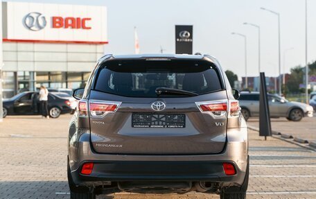 Toyota Highlander III, 2015 год, 5 фотография