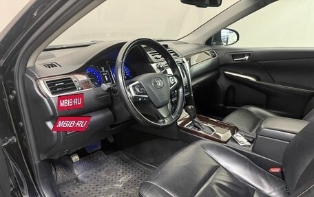 Toyota Camry, 2017 год, 1 690 000 рублей, 9 фотография