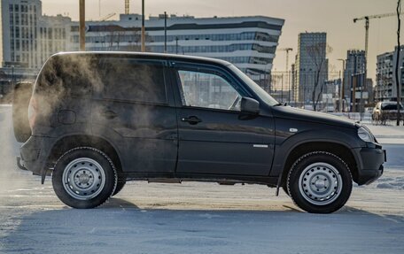 Chevrolet Niva I рестайлинг, 2013 год, 521 000 рублей, 9 фотография